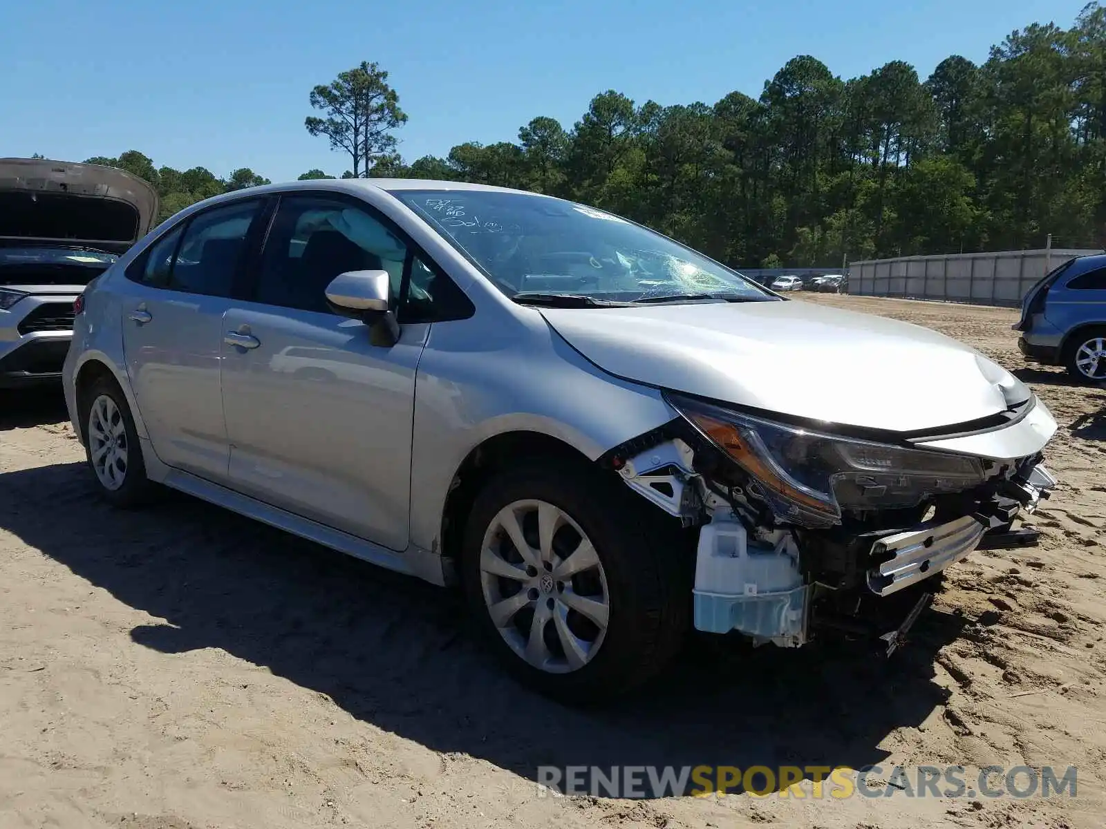 1 Photograph of a damaged car 5YFEPRAE7LP066555 TOYOTA COROLLA 2020