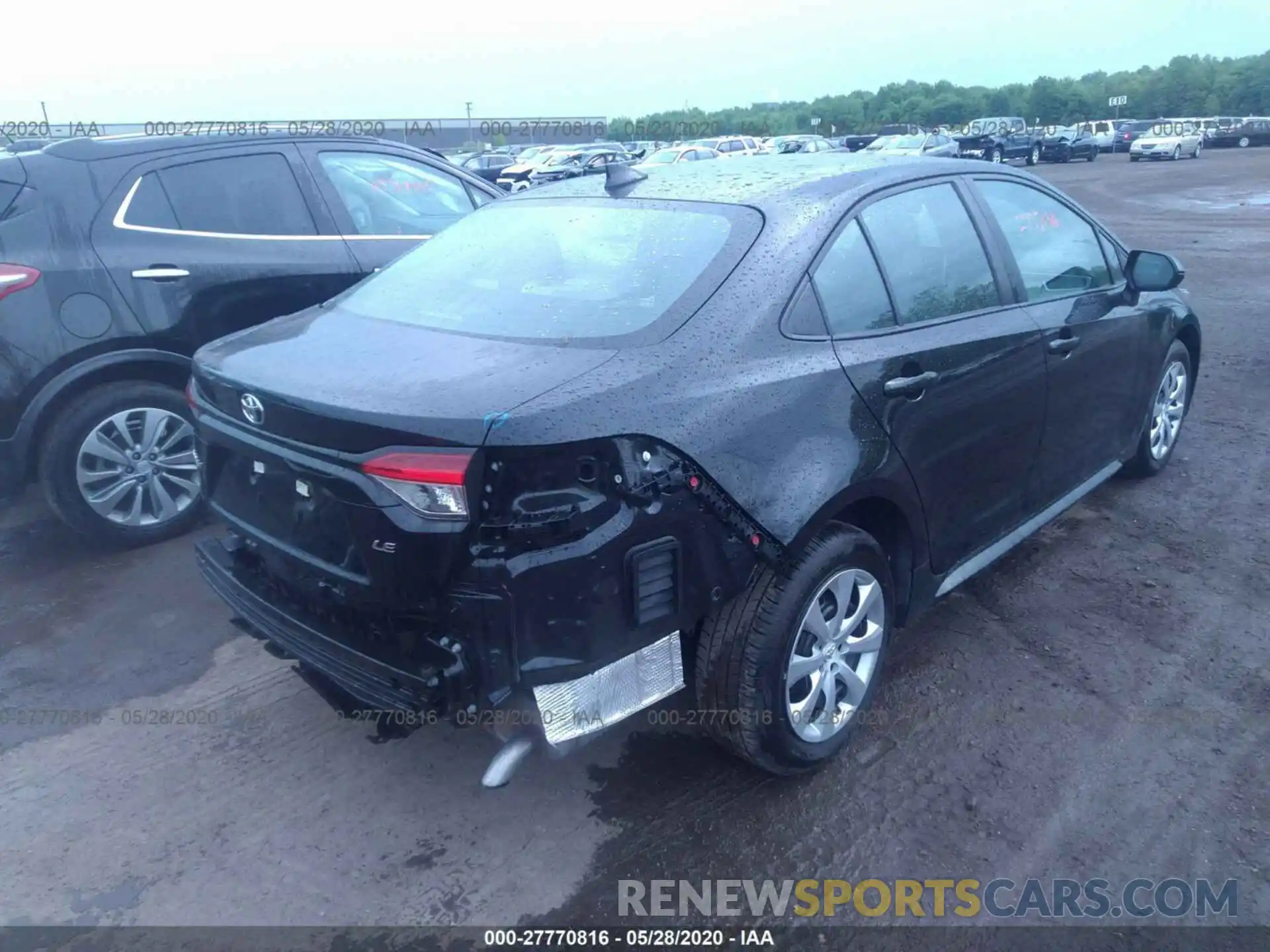 4 Photograph of a damaged car 5YFEPRAE7LP066572 TOYOTA COROLLA 2020