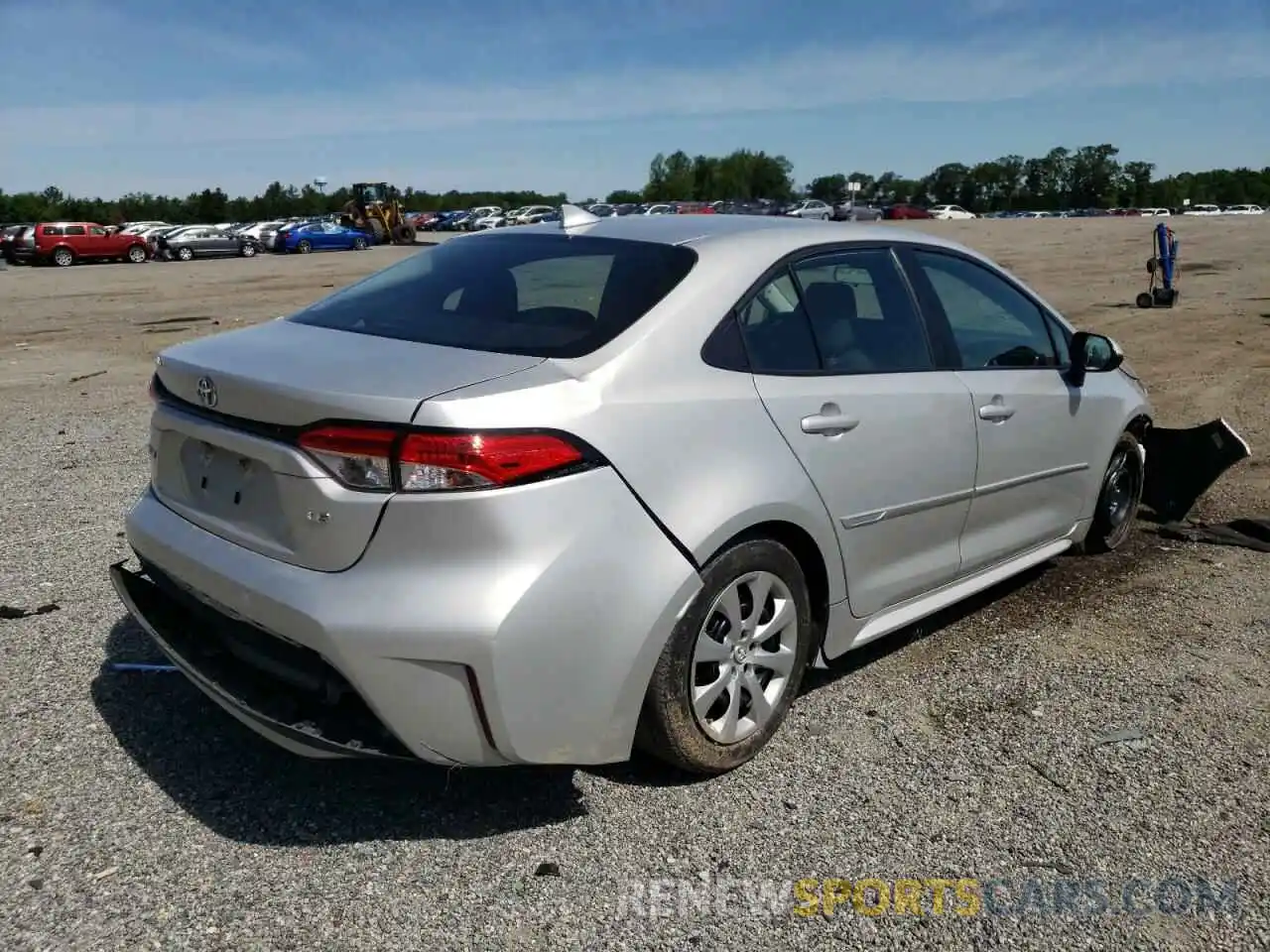 4 Photograph of a damaged car 5YFEPRAE7LP066782 TOYOTA COROLLA 2020