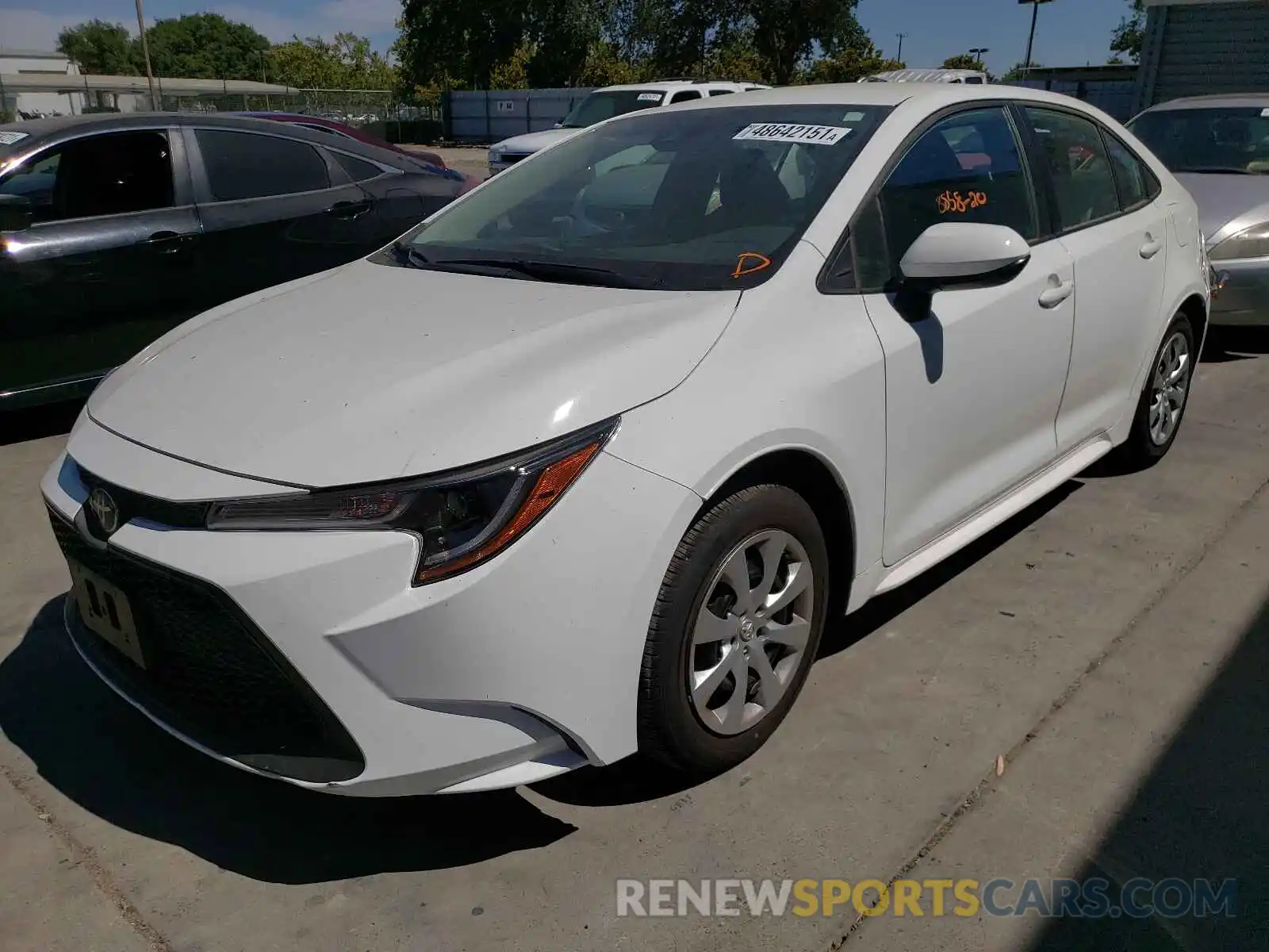 2 Photograph of a damaged car 5YFEPRAE7LP067513 TOYOTA COROLLA 2020