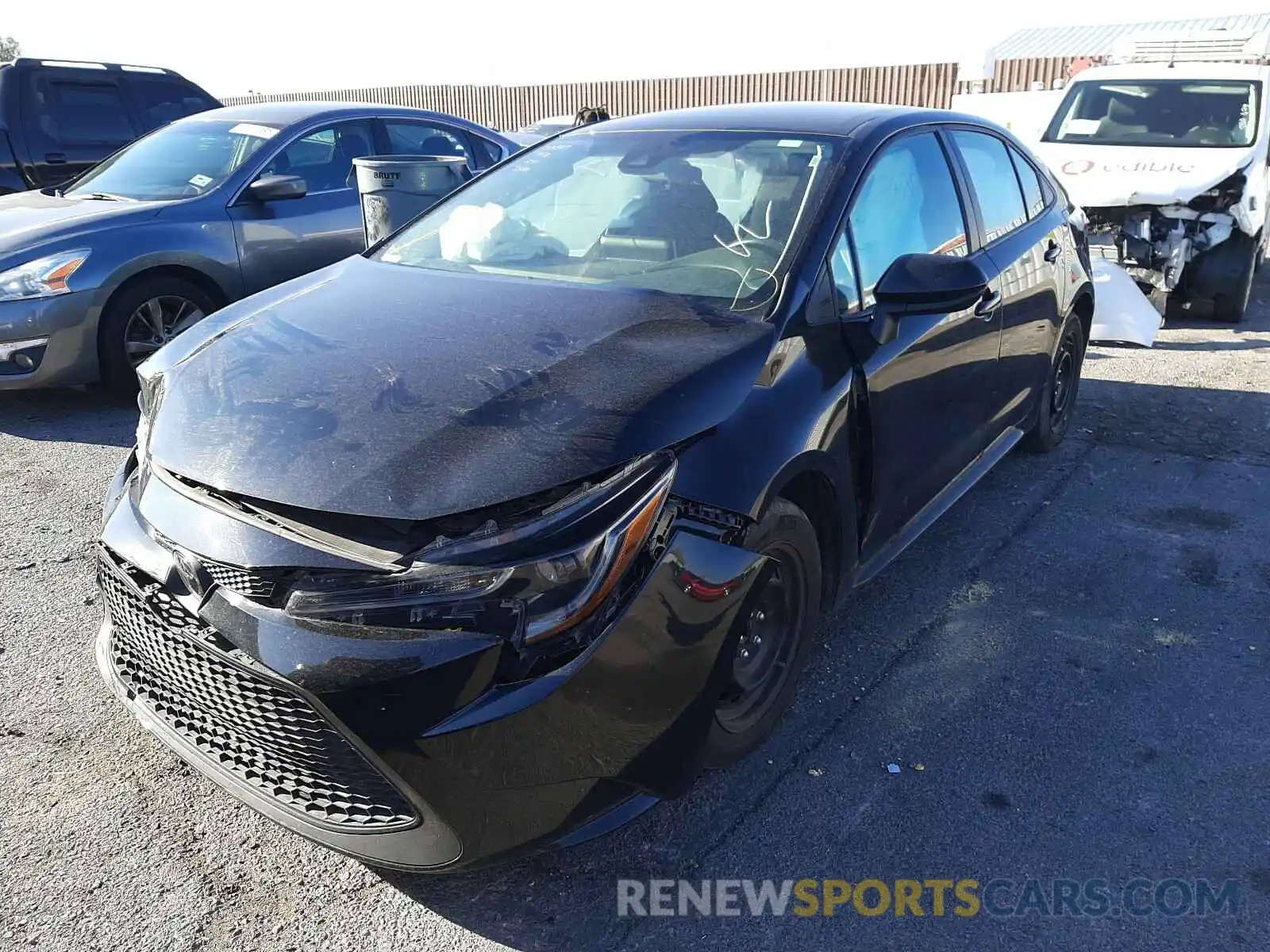 2 Photograph of a damaged car 5YFEPRAE7LP068855 TOYOTA COROLLA 2020