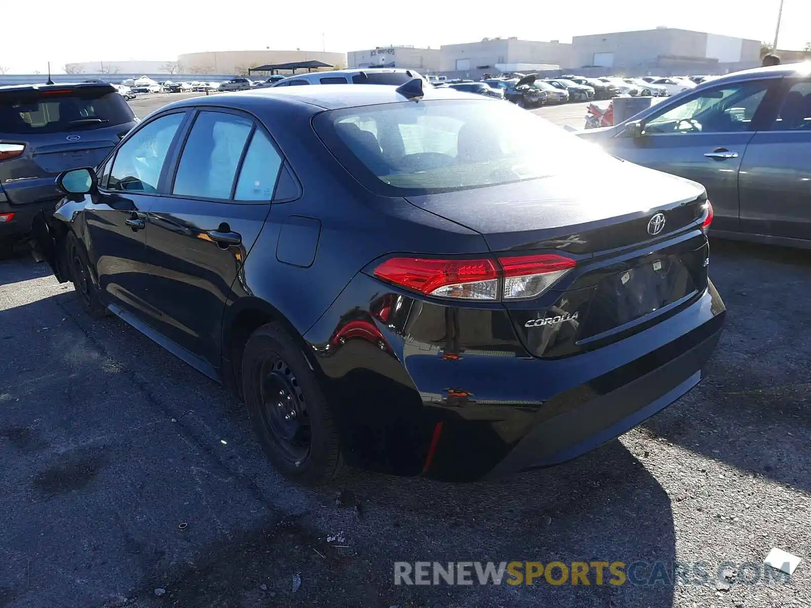 3 Photograph of a damaged car 5YFEPRAE7LP068855 TOYOTA COROLLA 2020