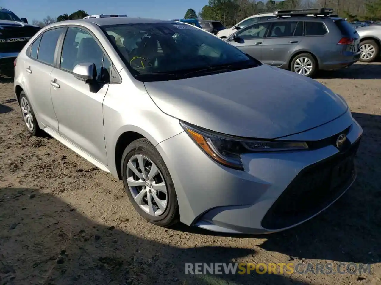 1 Photograph of a damaged car 5YFEPRAE7LP069195 TOYOTA COROLLA 2020