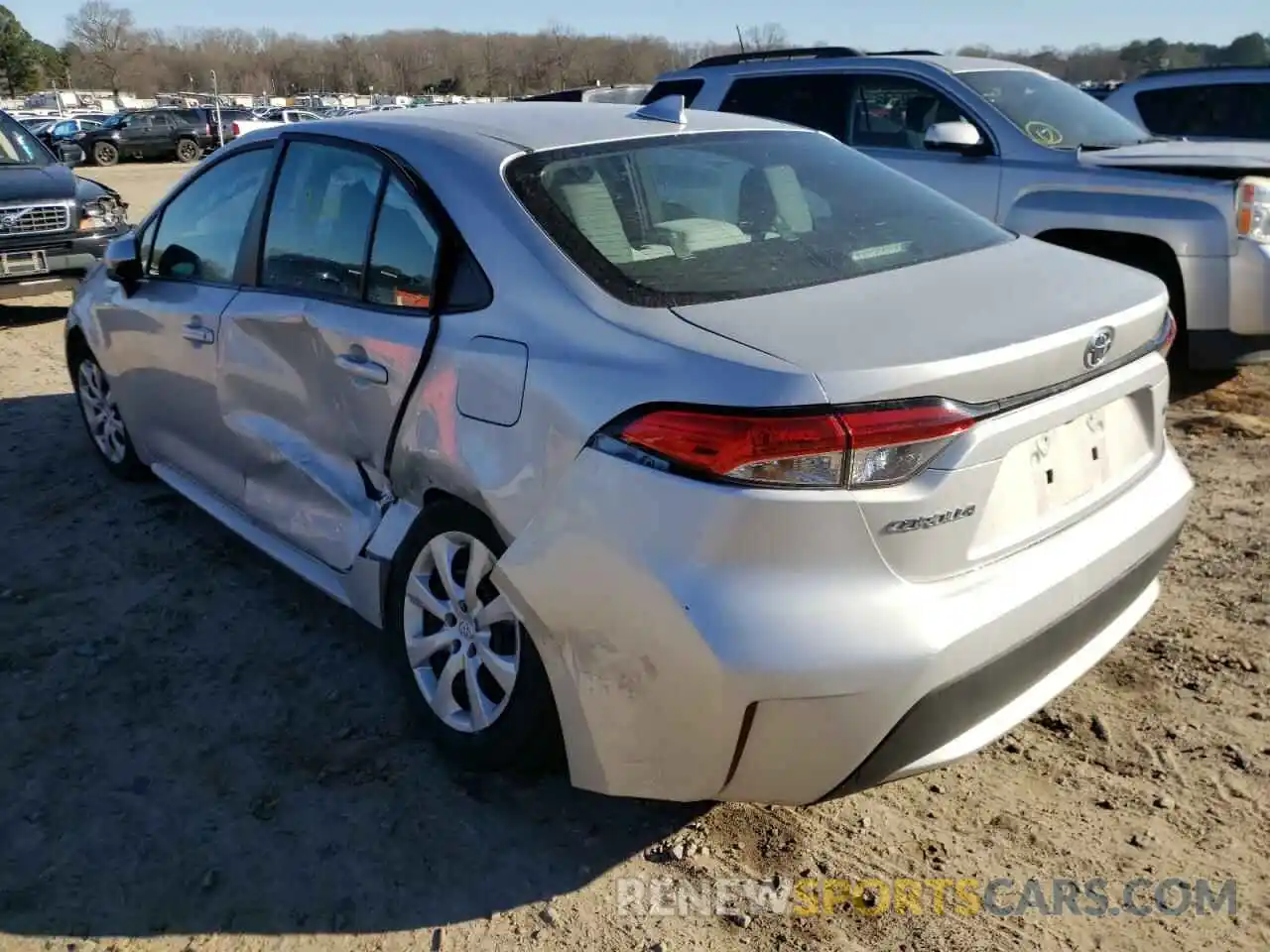 3 Photograph of a damaged car 5YFEPRAE7LP069195 TOYOTA COROLLA 2020