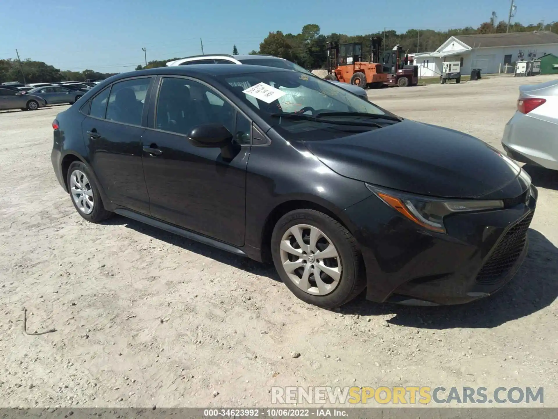 1 Photograph of a damaged car 5YFEPRAE7LP070542 TOYOTA COROLLA 2020