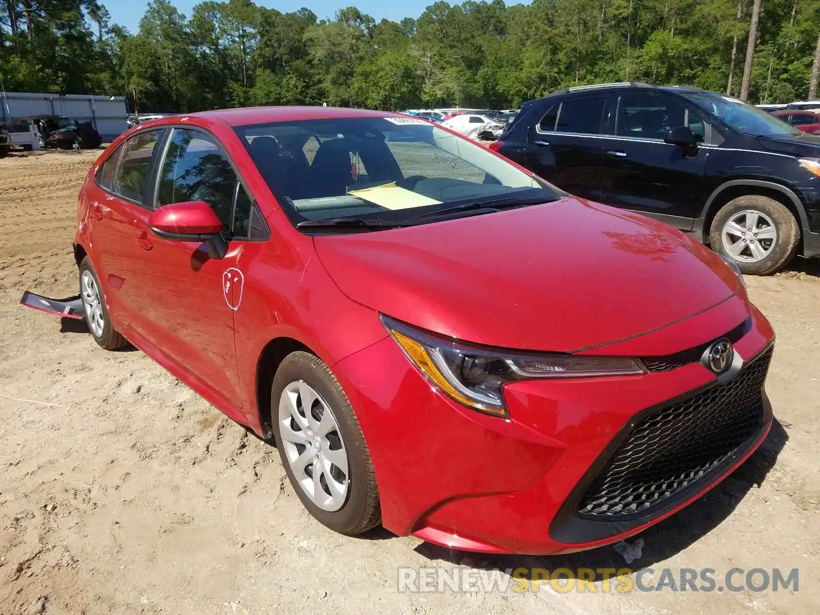 1 Photograph of a damaged car 5YFEPRAE7LP070654 TOYOTA COROLLA 2020