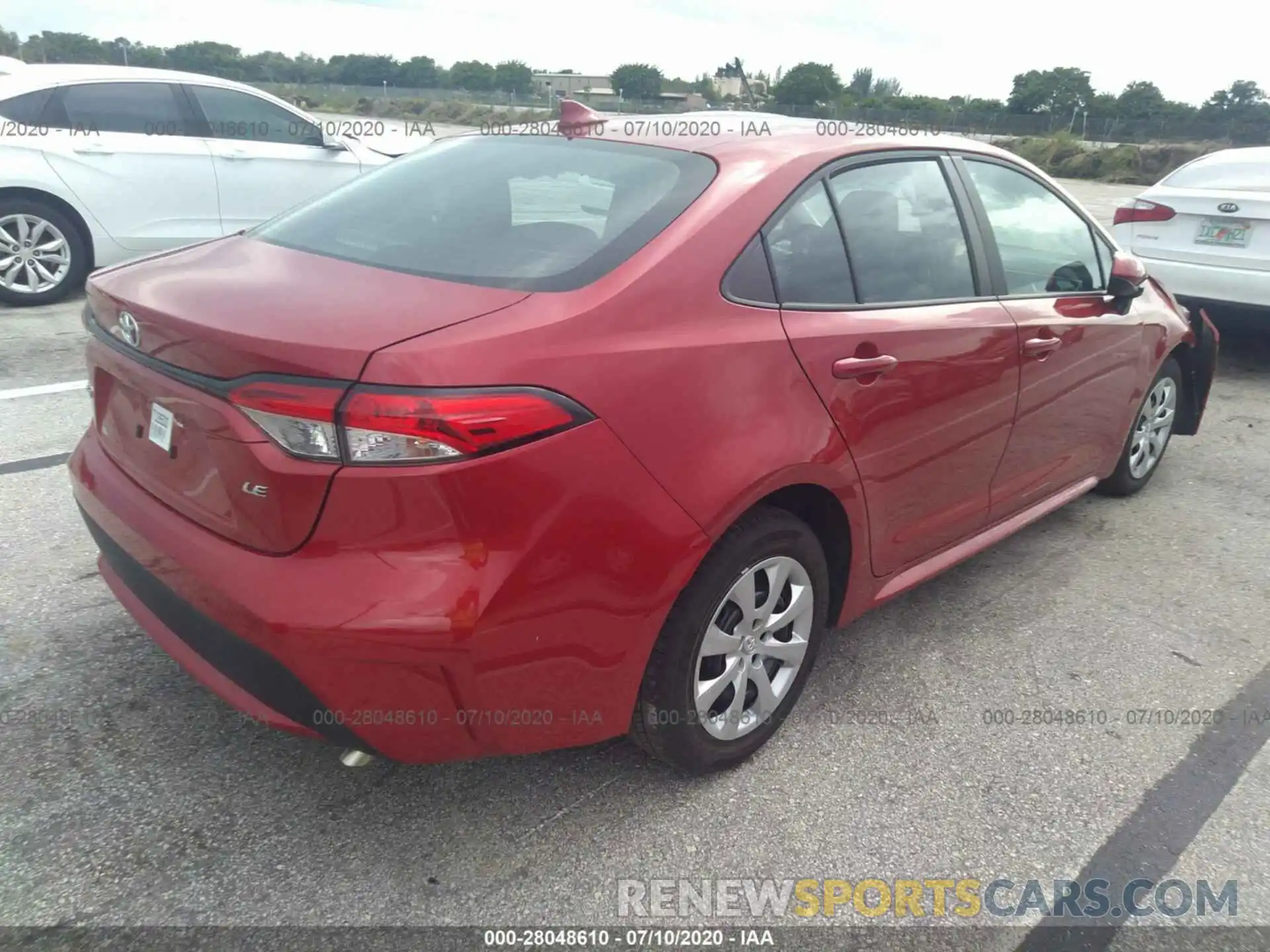 4 Photograph of a damaged car 5YFEPRAE7LP071156 TOYOTA COROLLA 2020