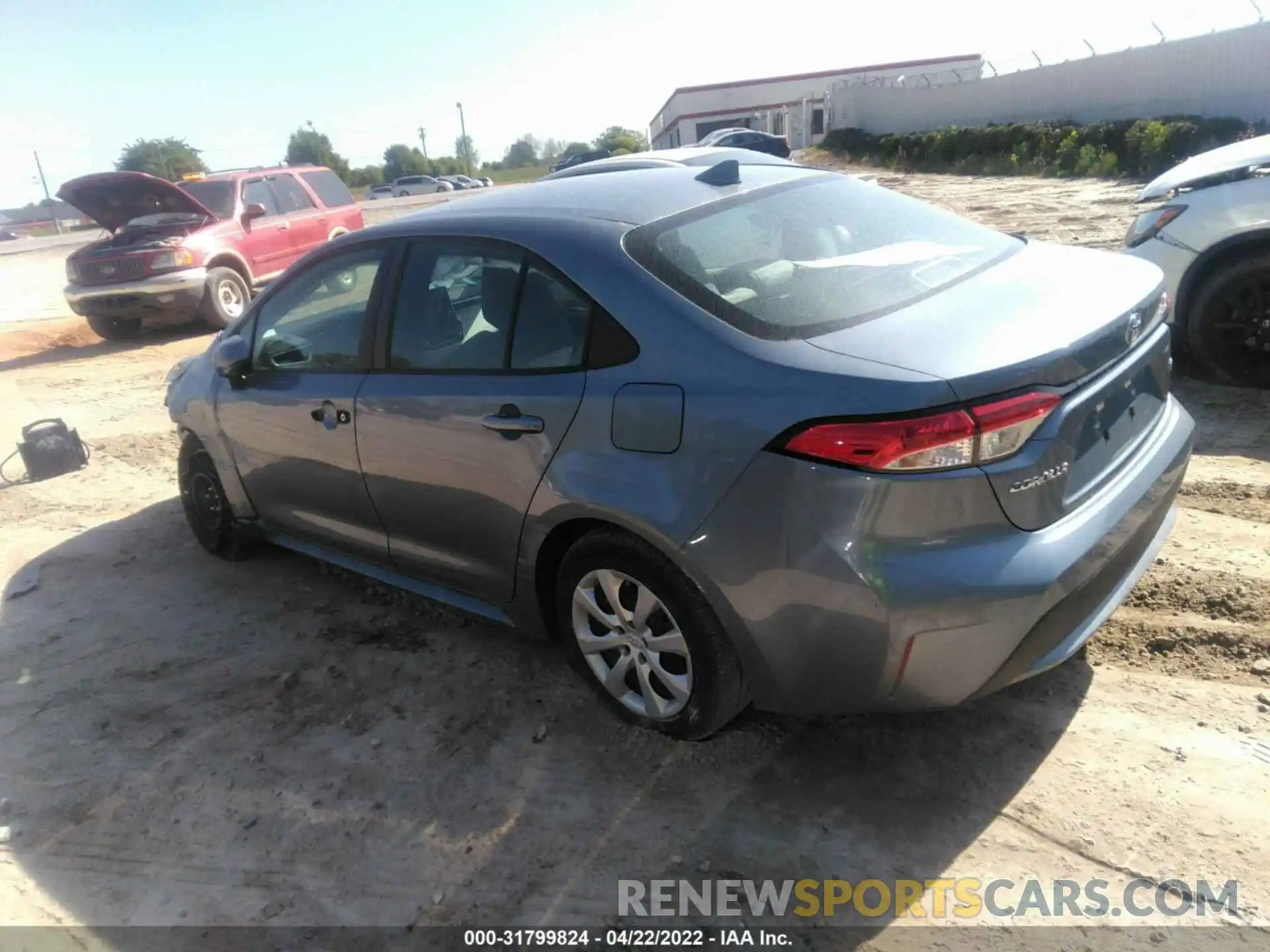 3 Photograph of a damaged car 5YFEPRAE7LP072274 TOYOTA COROLLA 2020