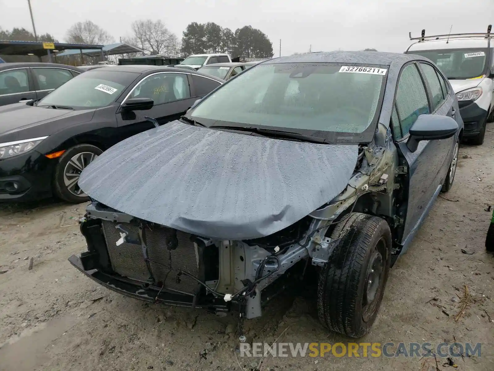 2 Photograph of a damaged car 5YFEPRAE7LP073747 TOYOTA COROLLA 2020