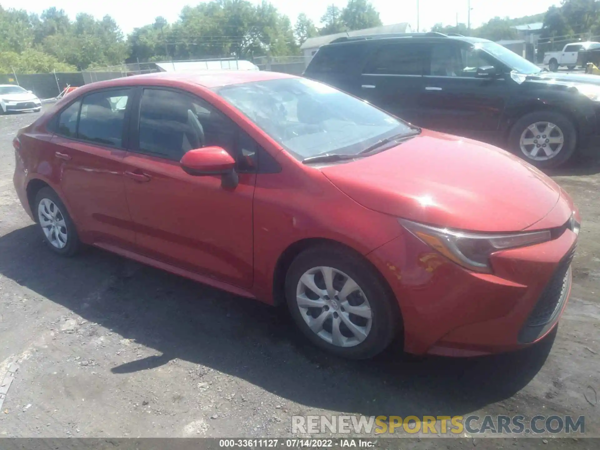 1 Photograph of a damaged car 5YFEPRAE7LP074820 TOYOTA COROLLA 2020