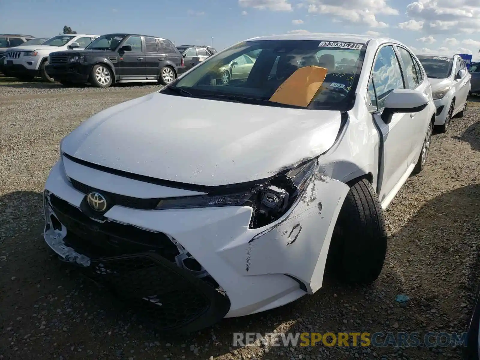 2 Photograph of a damaged car 5YFEPRAE7LP075711 TOYOTA COROLLA 2020