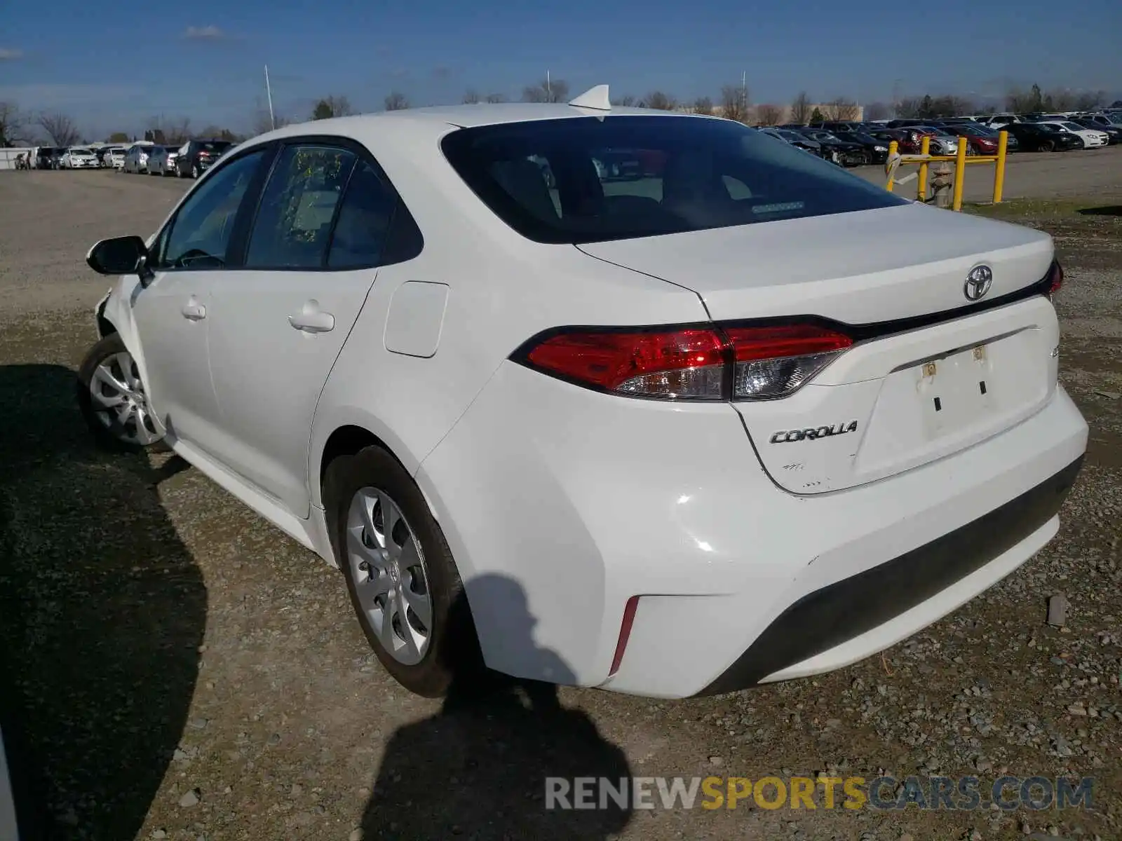 3 Photograph of a damaged car 5YFEPRAE7LP075711 TOYOTA COROLLA 2020