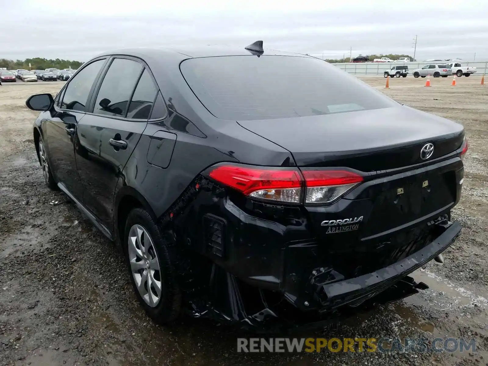 3 Photograph of a damaged car 5YFEPRAE7LP076390 TOYOTA COROLLA 2020