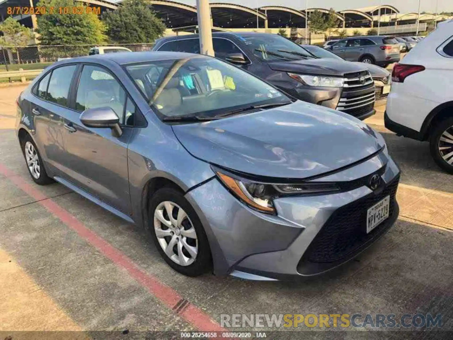 13 Photograph of a damaged car 5YFEPRAE7LP076633 TOYOTA COROLLA 2020