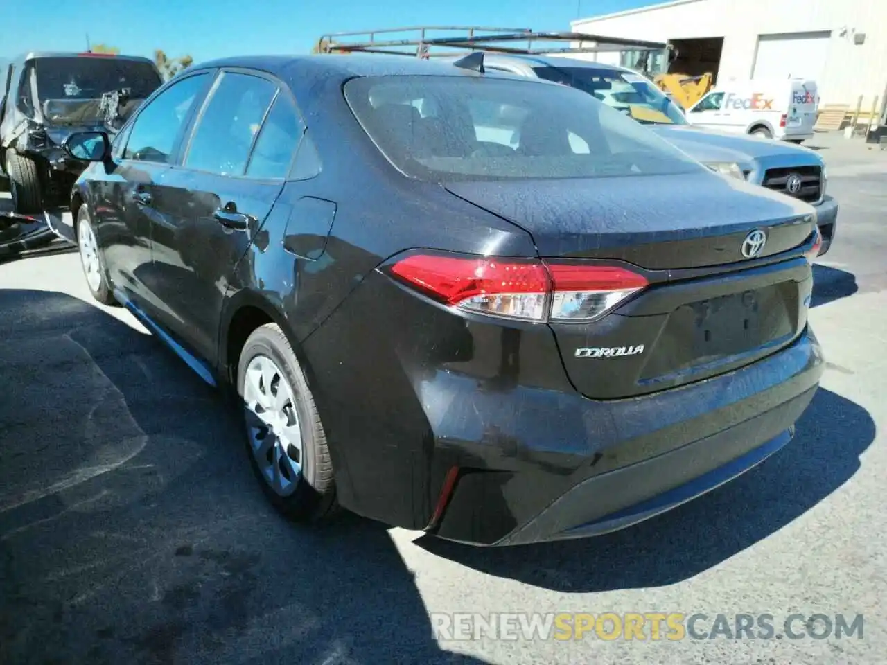 3 Photograph of a damaged car 5YFEPRAE7LP076731 TOYOTA COROLLA 2020