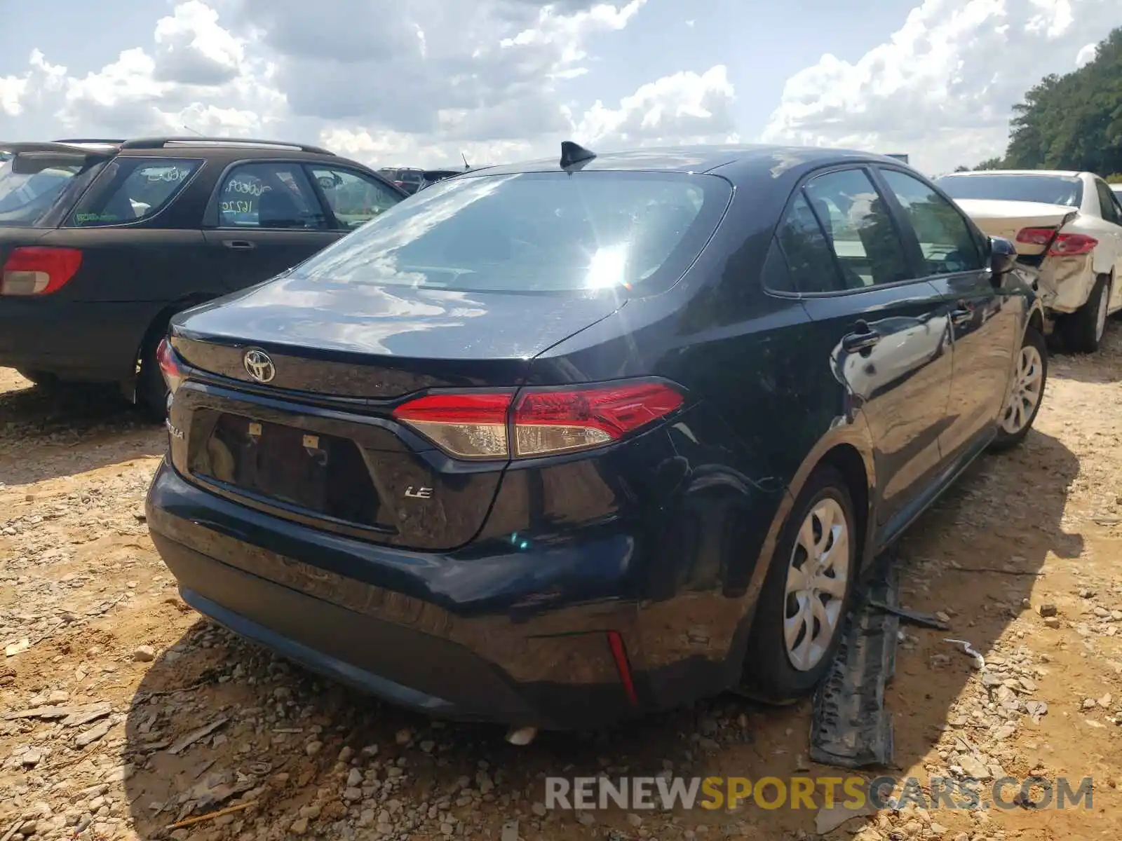 4 Photograph of a damaged car 5YFEPRAE7LP077992 TOYOTA COROLLA 2020