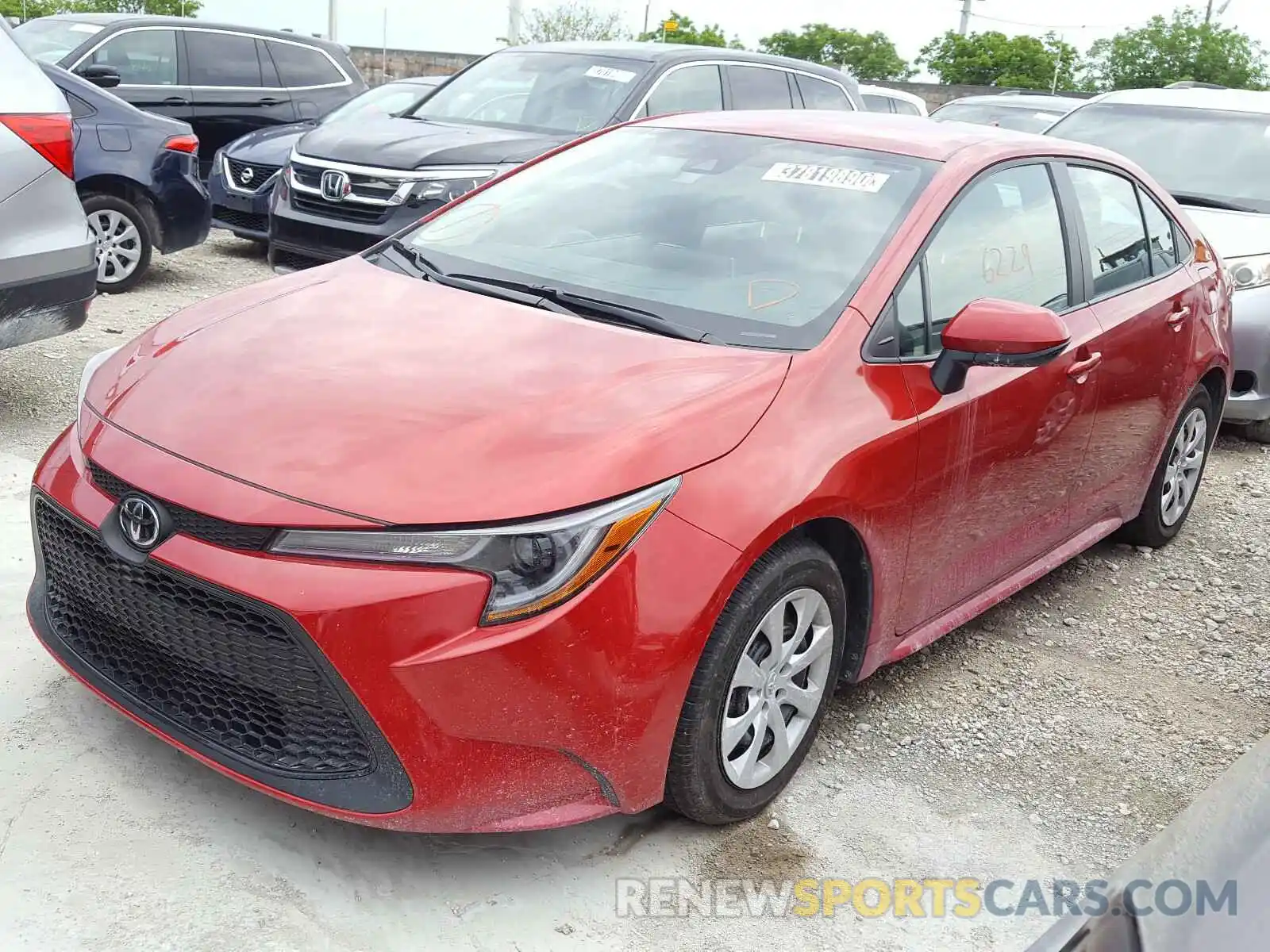 2 Photograph of a damaged car 5YFEPRAE7LP078639 TOYOTA COROLLA 2020