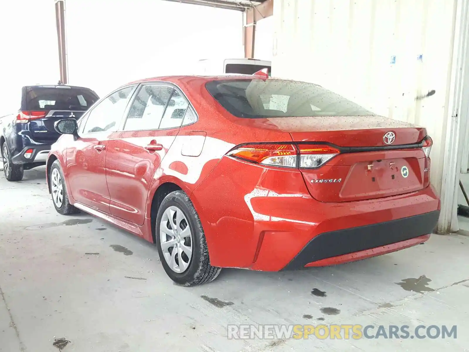 3 Photograph of a damaged car 5YFEPRAE7LP078639 TOYOTA COROLLA 2020