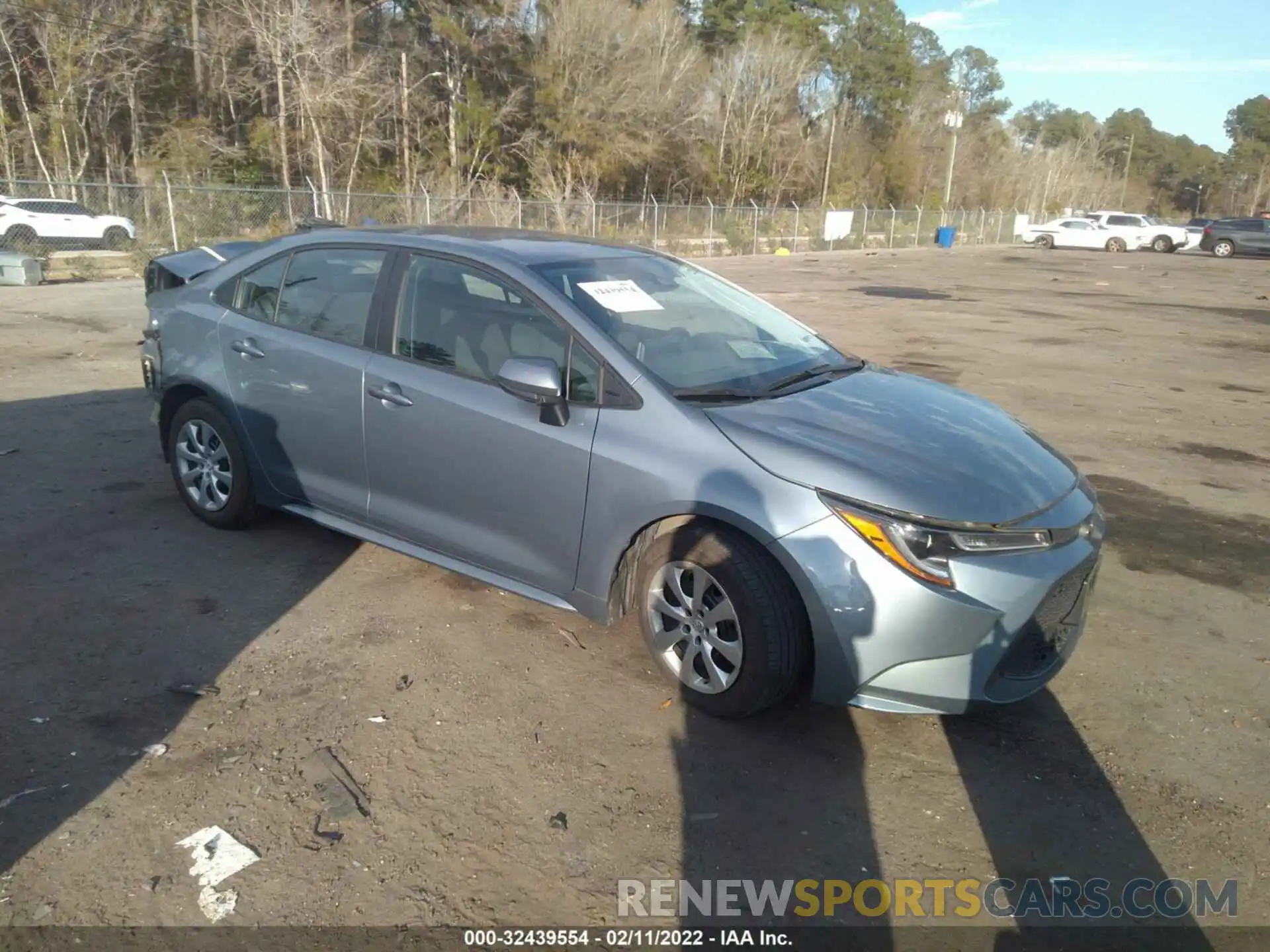 1 Photograph of a damaged car 5YFEPRAE7LP078740 TOYOTA COROLLA 2020