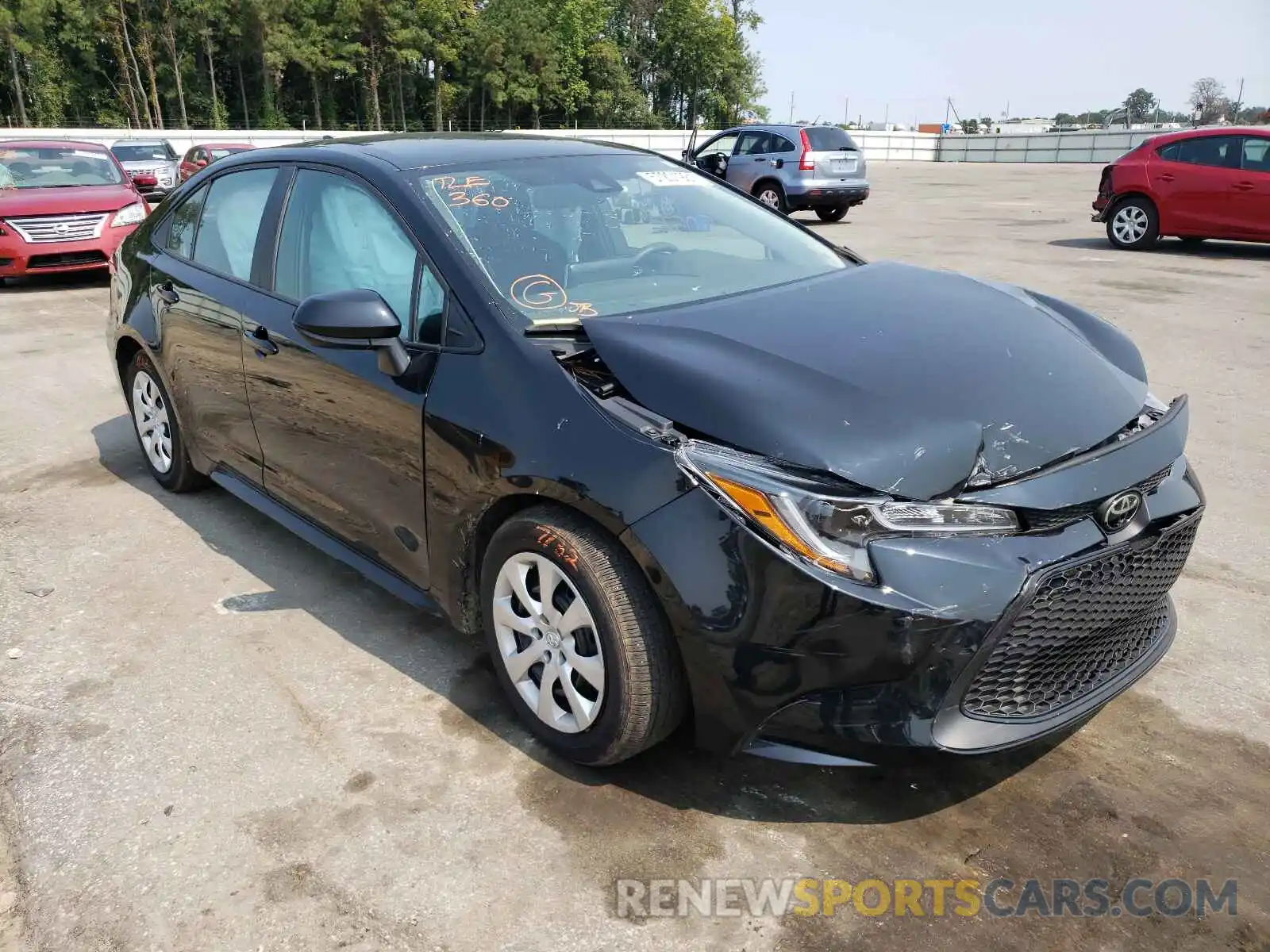 1 Photograph of a damaged car 5YFEPRAE7LP079113 TOYOTA COROLLA 2020