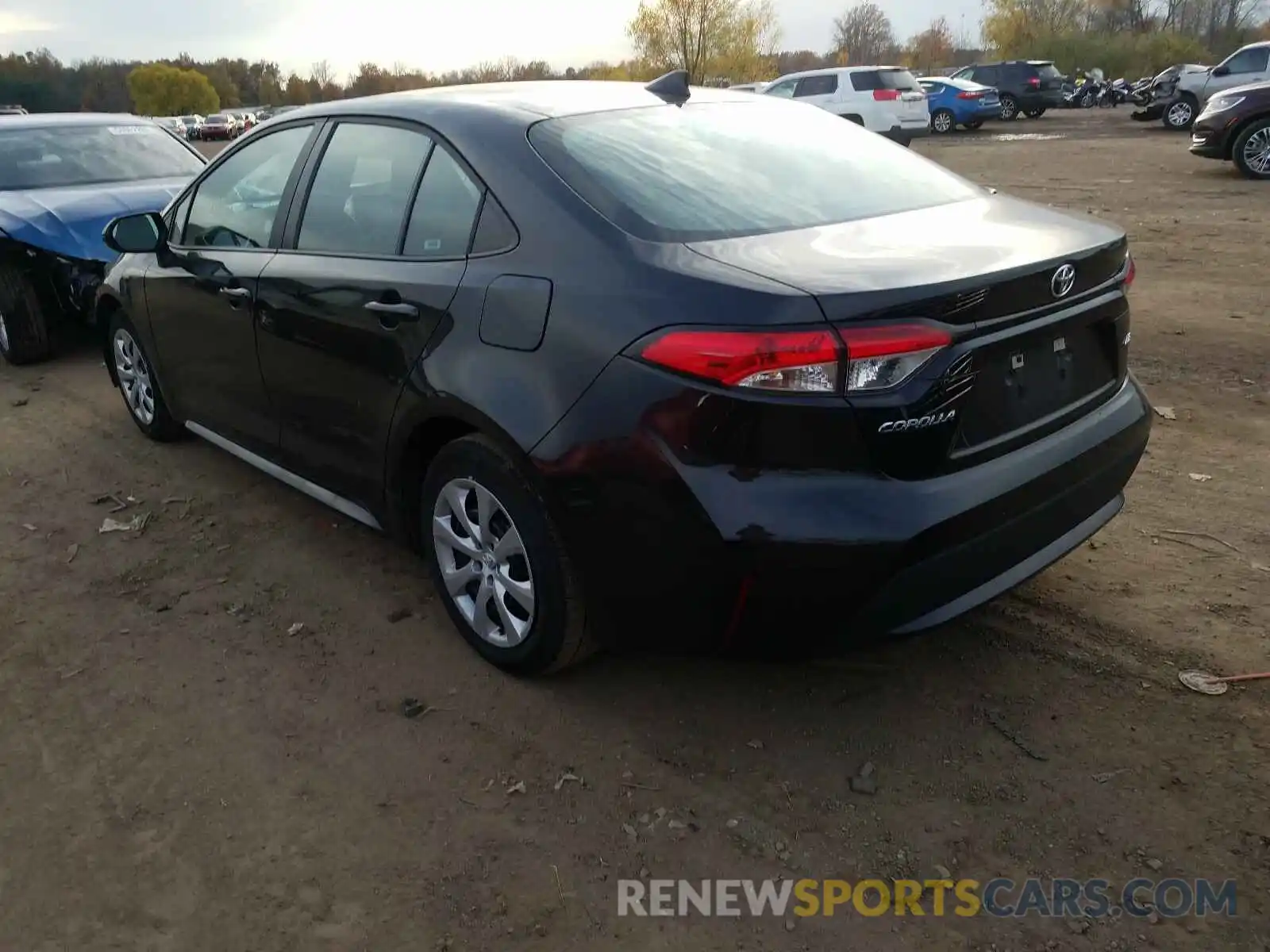 3 Photograph of a damaged car 5YFEPRAE7LP079256 TOYOTA COROLLA 2020