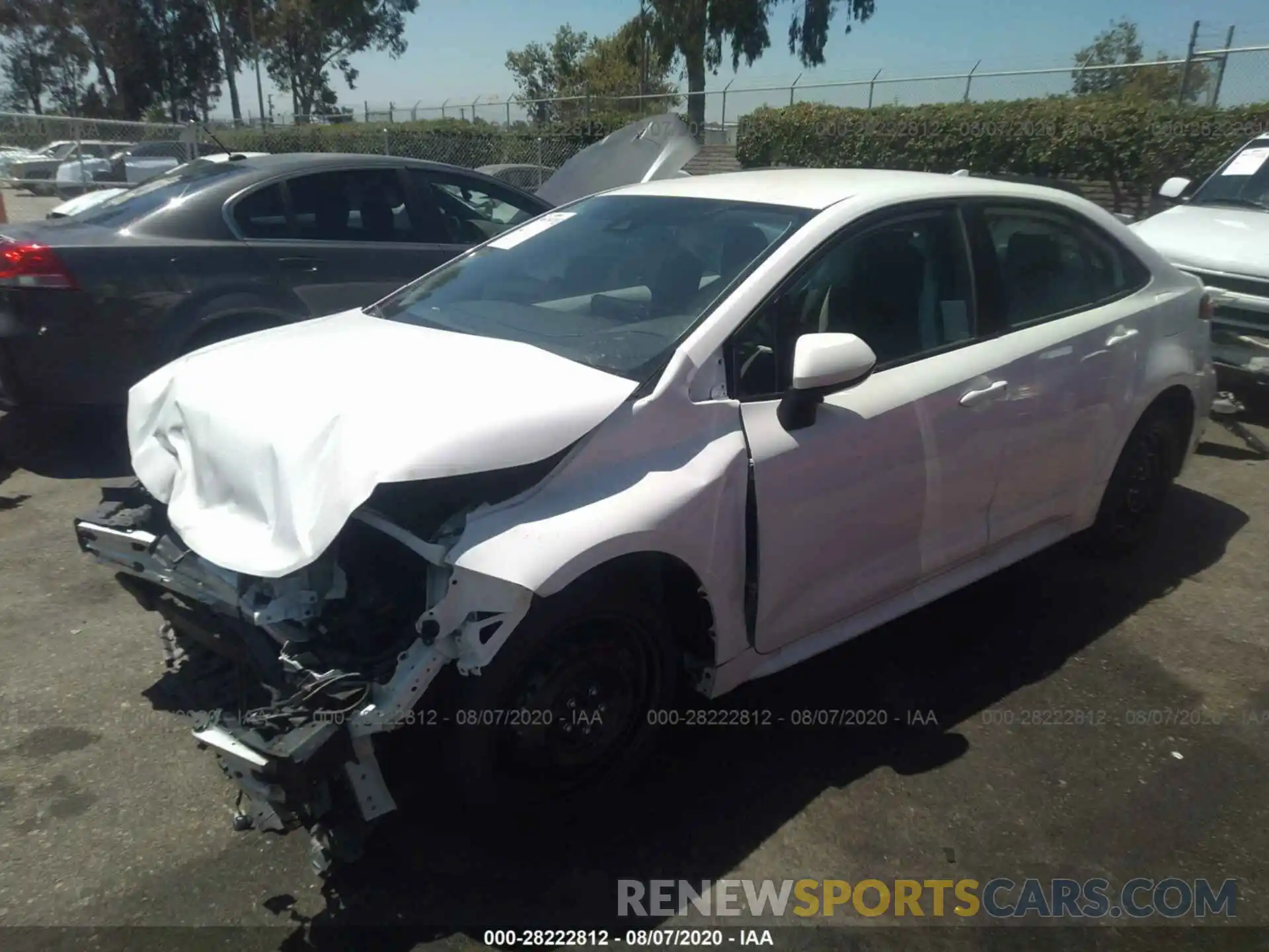 2 Photograph of a damaged car 5YFEPRAE7LP079578 TOYOTA COROLLA 2020