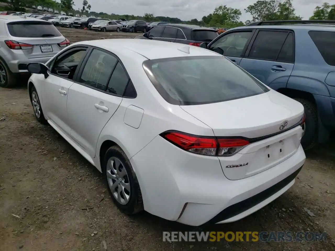 3 Photograph of a damaged car 5YFEPRAE7LP080245 TOYOTA COROLLA 2020