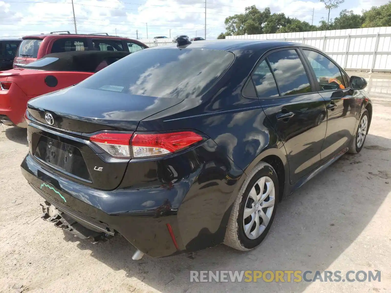 4 Photograph of a damaged car 5YFEPRAE7LP080553 TOYOTA COROLLA 2020