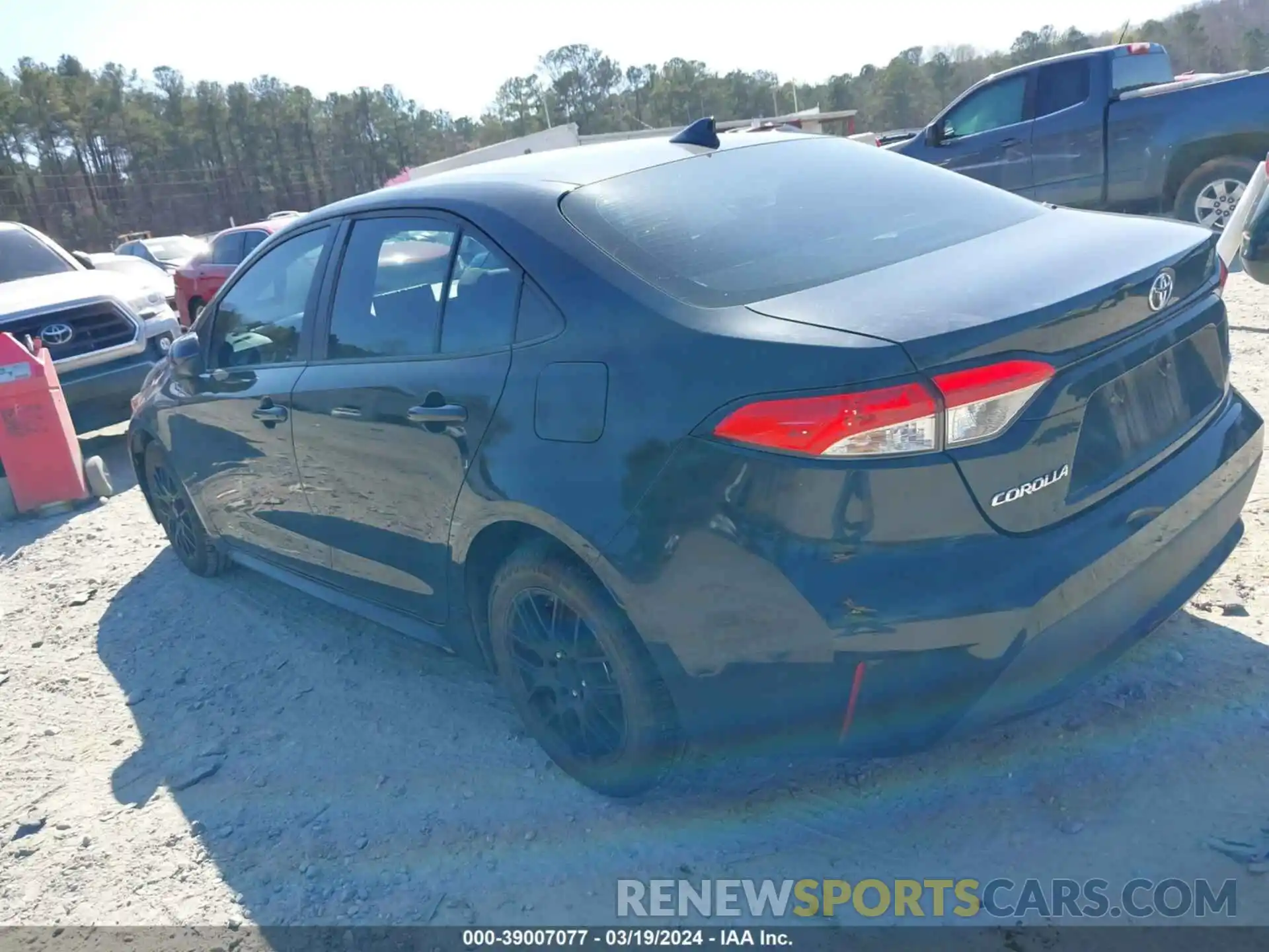 3 Photograph of a damaged car 5YFEPRAE7LP080956 TOYOTA COROLLA 2020