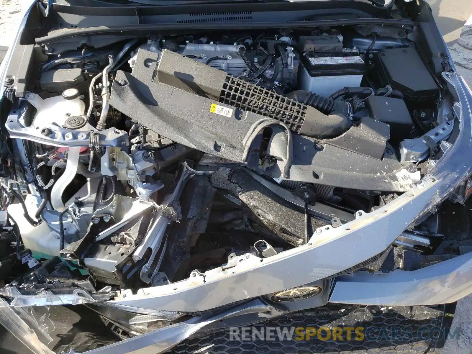 7 Photograph of a damaged car 5YFEPRAE7LP081539 TOYOTA COROLLA 2020