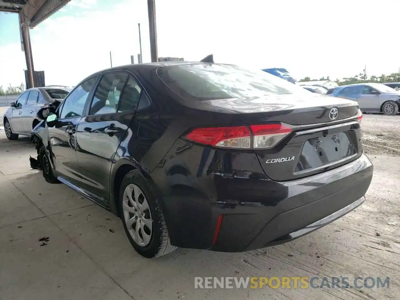 3 Photograph of a damaged car 5YFEPRAE7LP081749 TOYOTA COROLLA 2020