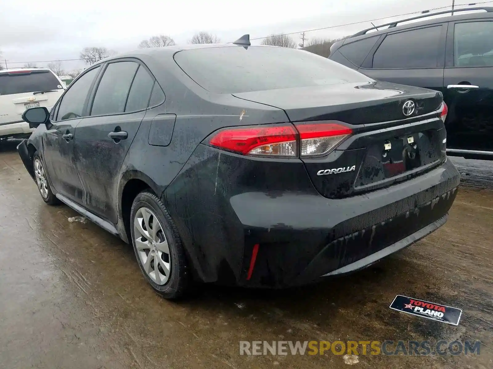 3 Photograph of a damaged car 5YFEPRAE7LP083632 TOYOTA COROLLA 2020