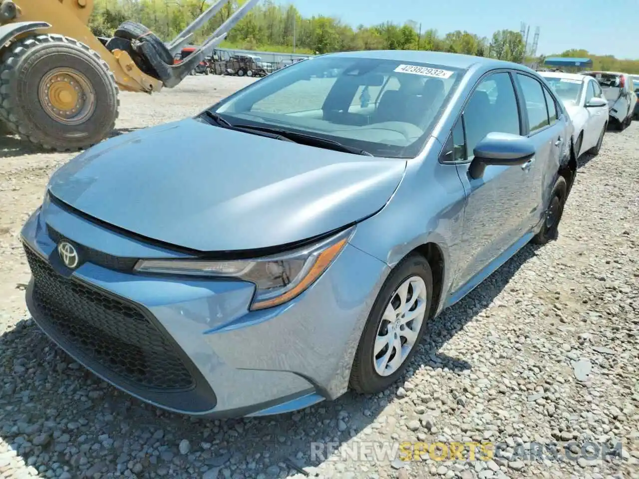 2 Photograph of a damaged car 5YFEPRAE7LP083971 TOYOTA COROLLA 2020