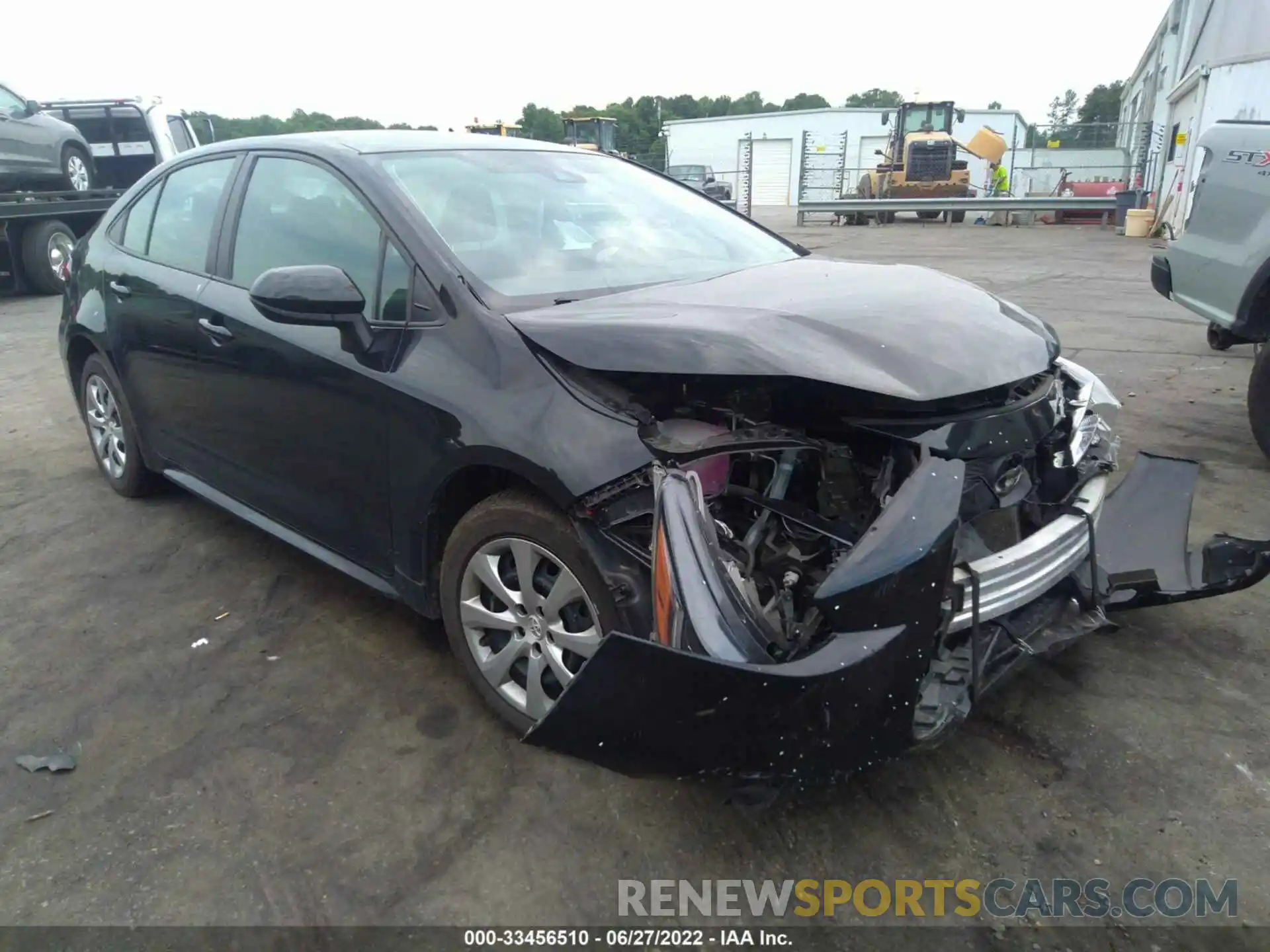 1 Photograph of a damaged car 5YFEPRAE7LP084134 TOYOTA COROLLA 2020