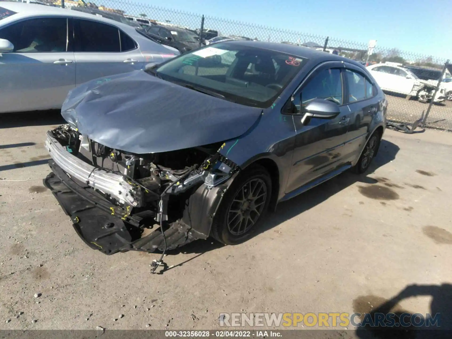 2 Photograph of a damaged car 5YFEPRAE7LP084795 TOYOTA COROLLA 2020