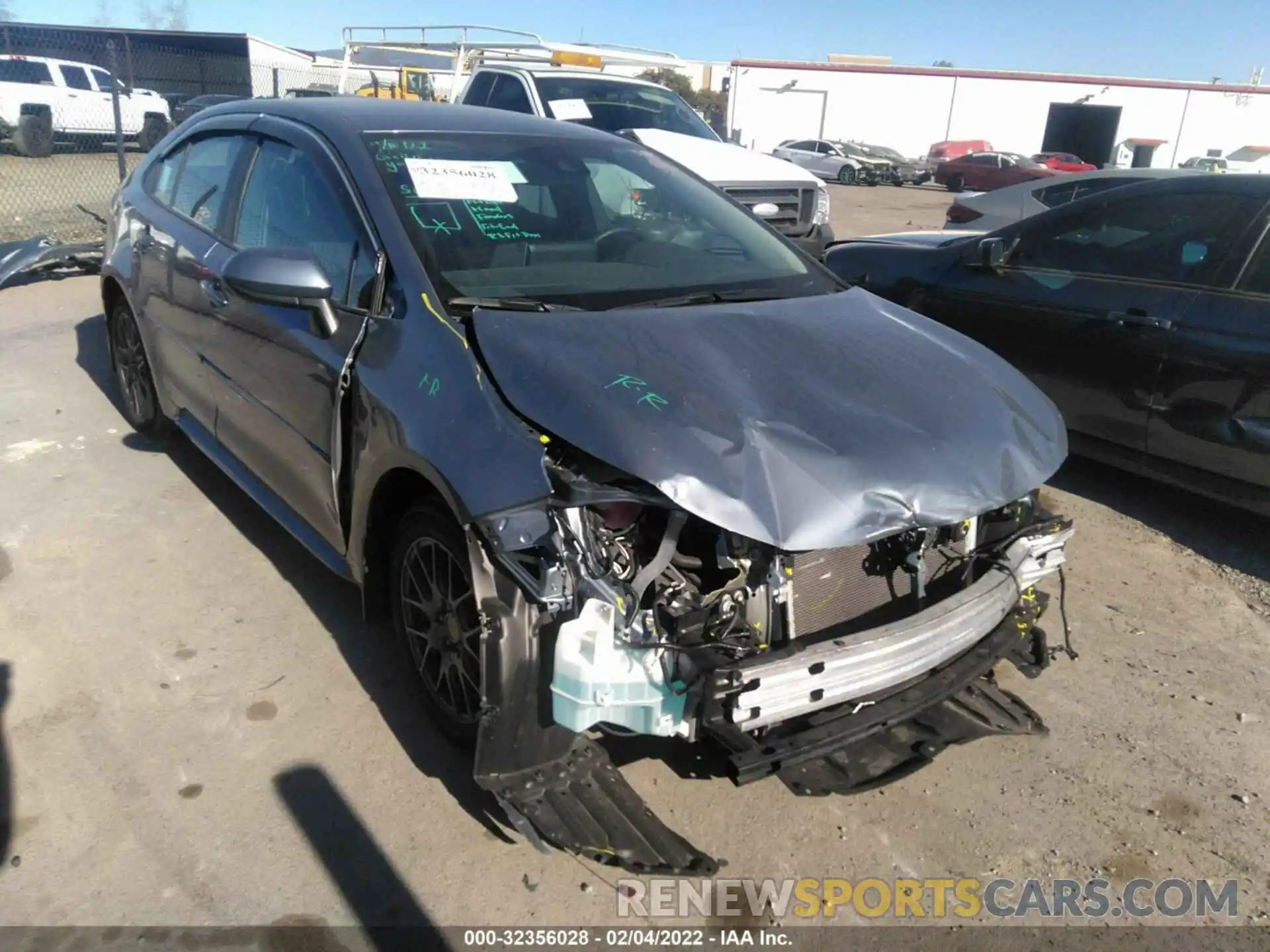 6 Photograph of a damaged car 5YFEPRAE7LP084795 TOYOTA COROLLA 2020