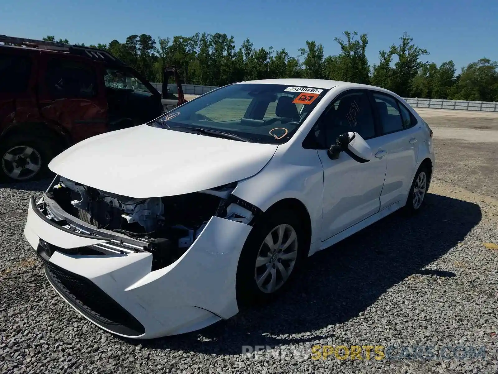 2 Photograph of a damaged car 5YFEPRAE7LP084991 TOYOTA COROLLA 2020