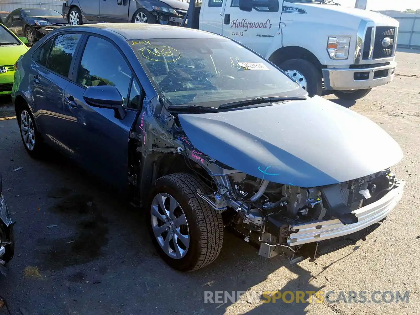 1 Photograph of a damaged car 5YFEPRAE7LP085736 TOYOTA COROLLA 2020