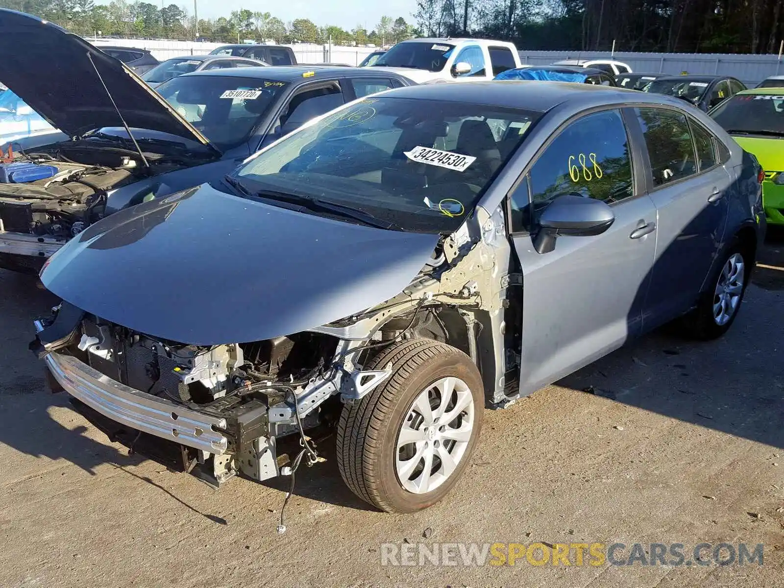 2 Photograph of a damaged car 5YFEPRAE7LP085736 TOYOTA COROLLA 2020