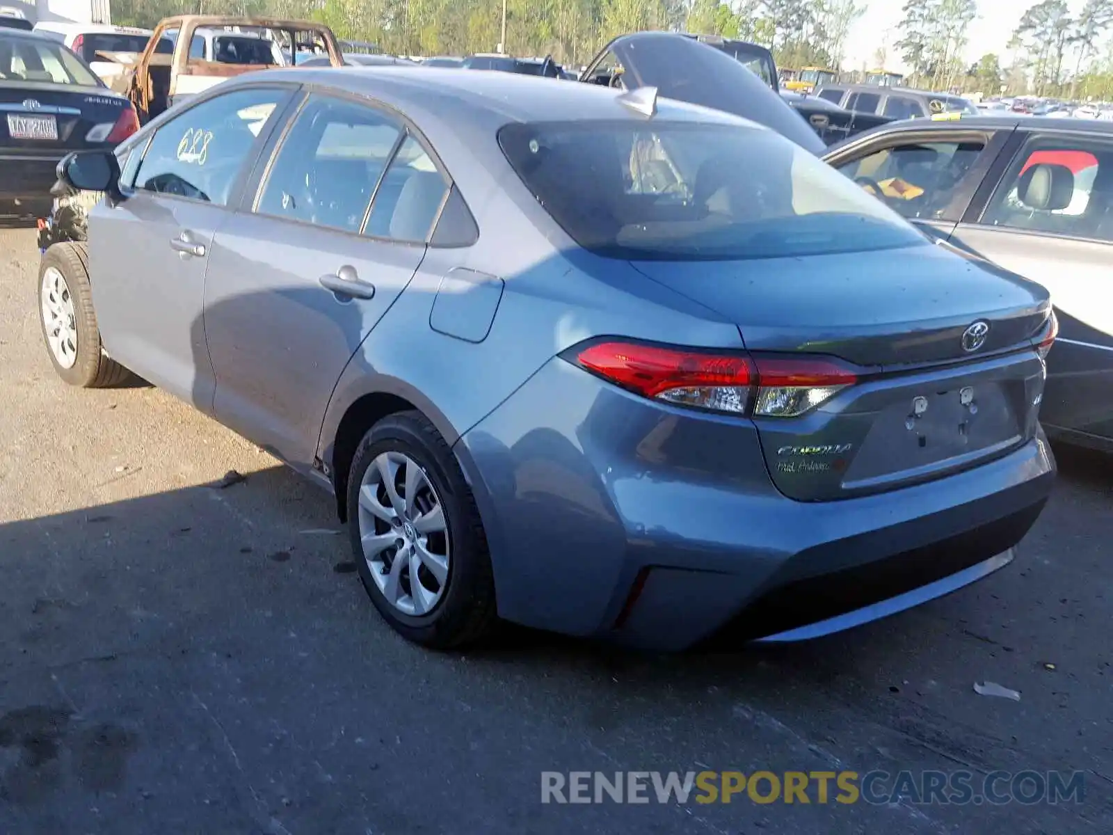 3 Photograph of a damaged car 5YFEPRAE7LP085736 TOYOTA COROLLA 2020