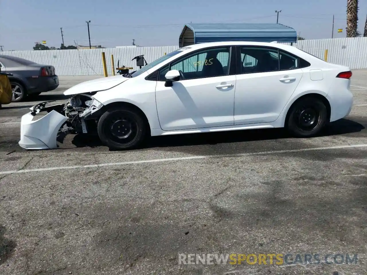 9 Photograph of a damaged car 5YFEPRAE7LP086708 TOYOTA COROLLA 2020