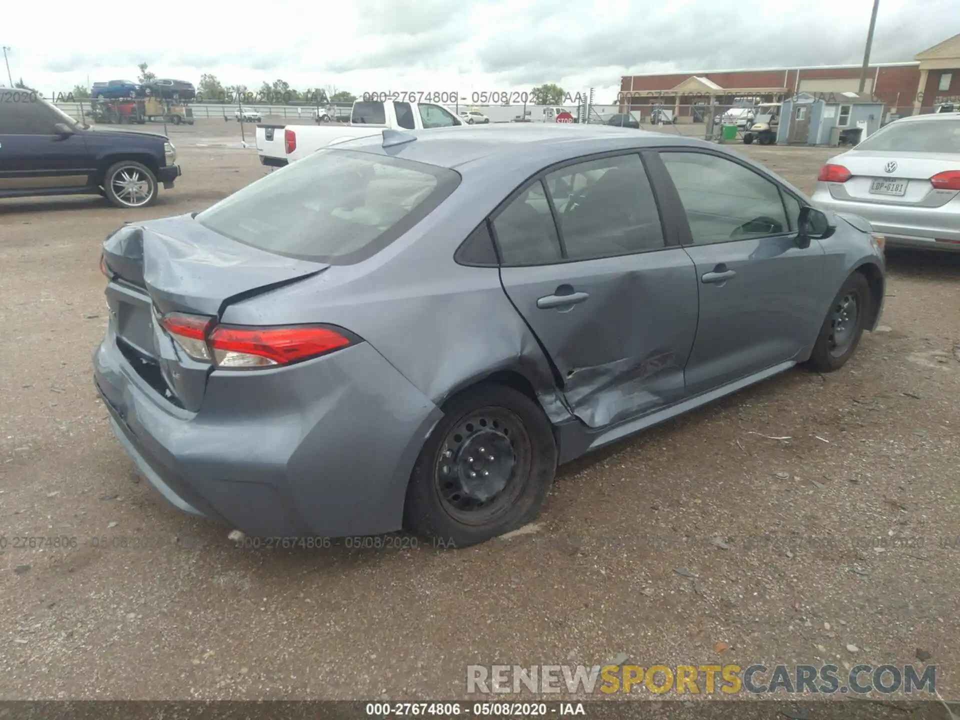 4 Photograph of a damaged car 5YFEPRAE7LP087096 TOYOTA COROLLA 2020