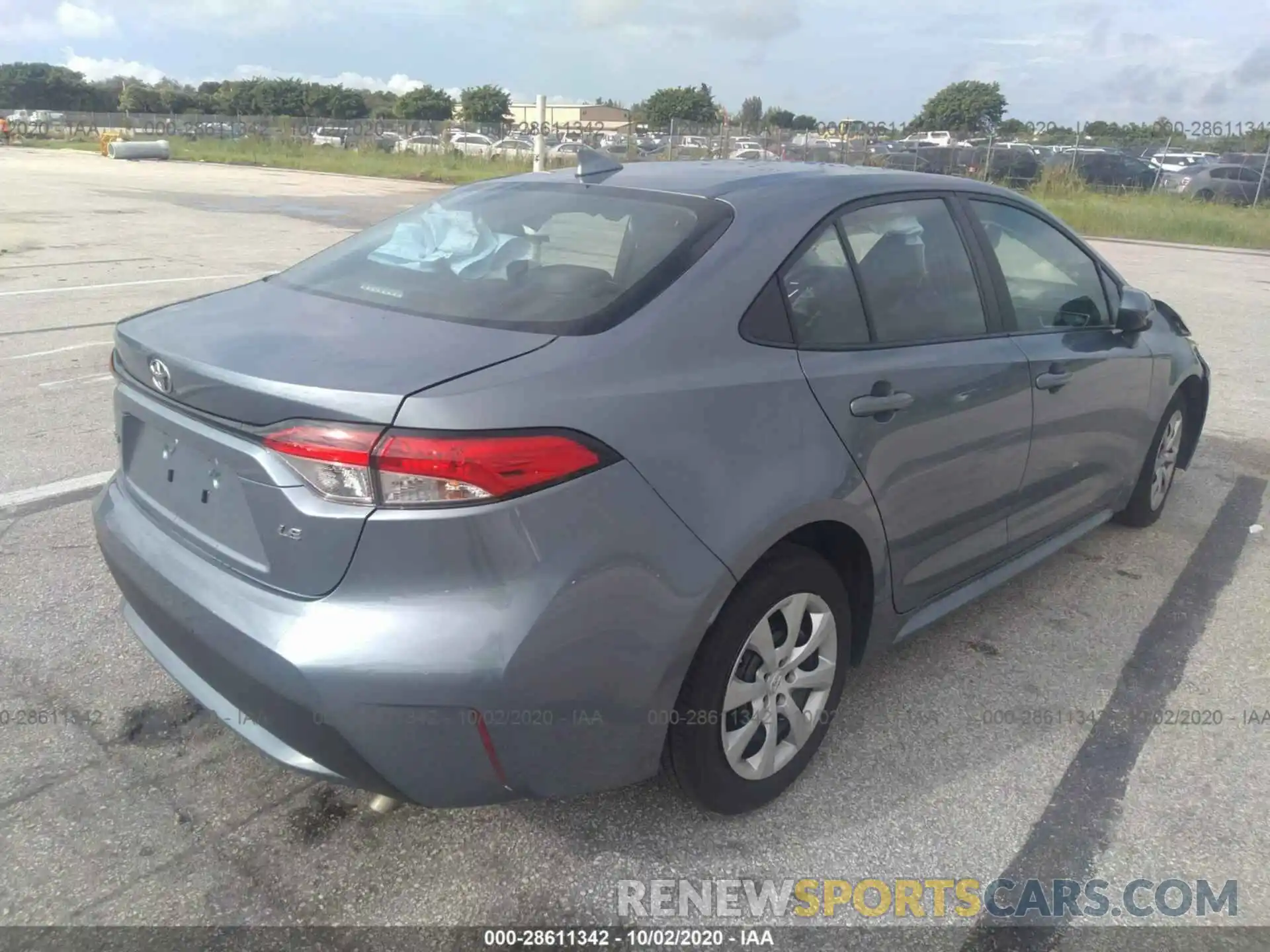 4 Photograph of a damaged car 5YFEPRAE7LP087406 TOYOTA COROLLA 2020