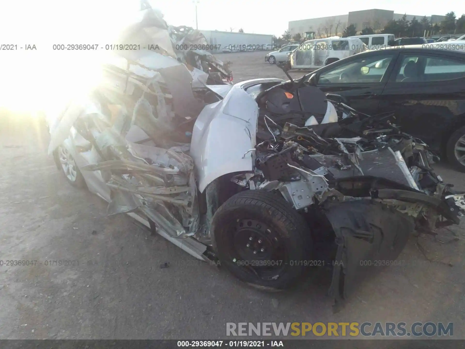 6 Photograph of a damaged car 5YFEPRAE7LP087583 TOYOTA COROLLA 2020