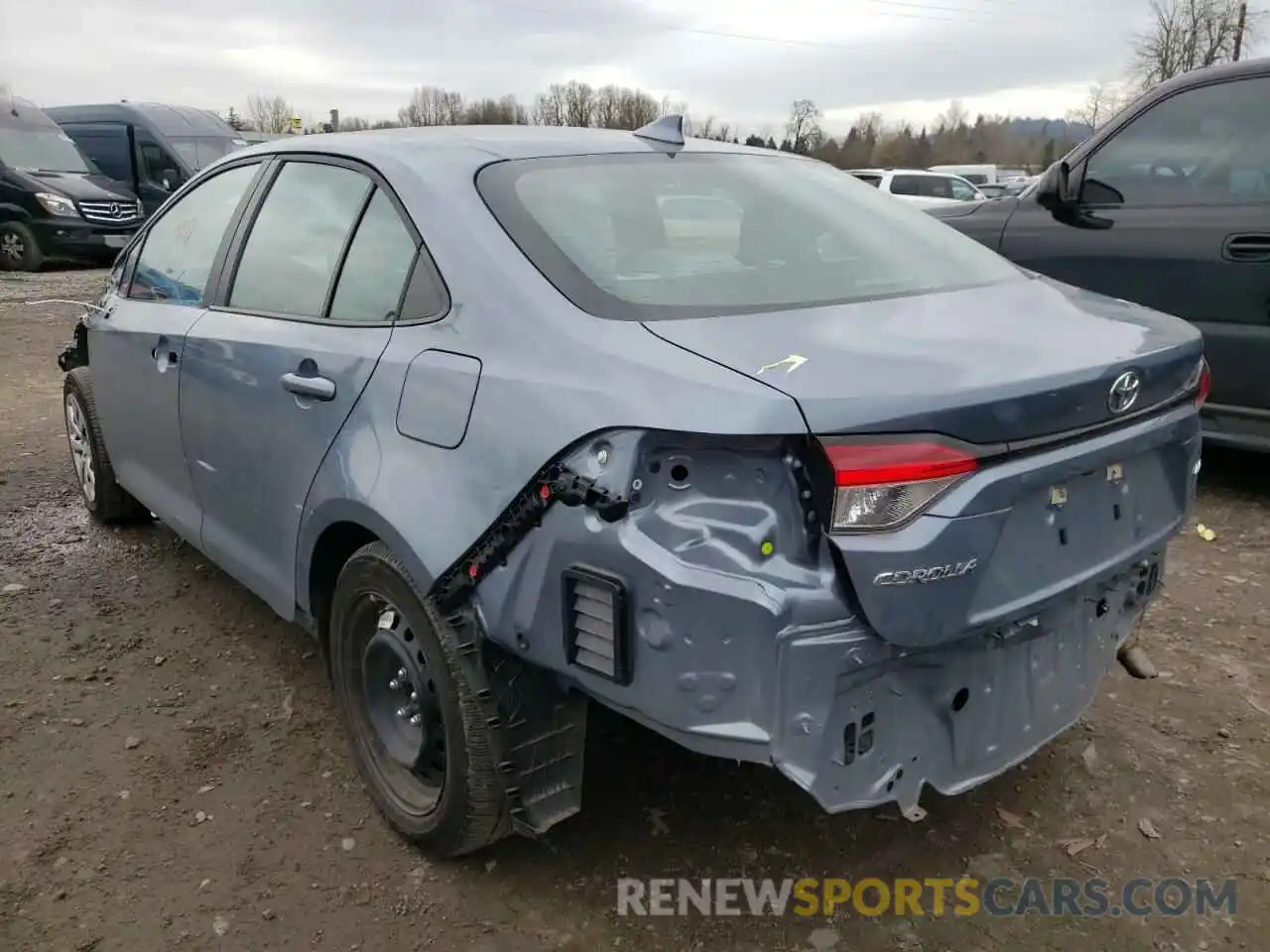 3 Photograph of a damaged car 5YFEPRAE7LP088152 TOYOTA COROLLA 2020