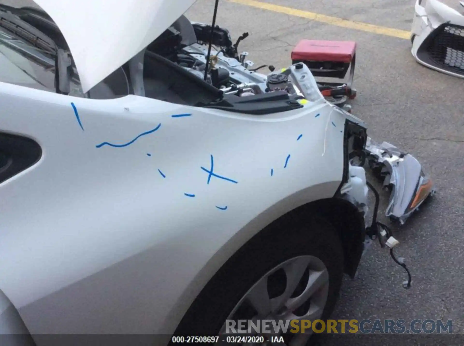 4 Photograph of a damaged car 5YFEPRAE7LP093352 TOYOTA COROLLA 2020