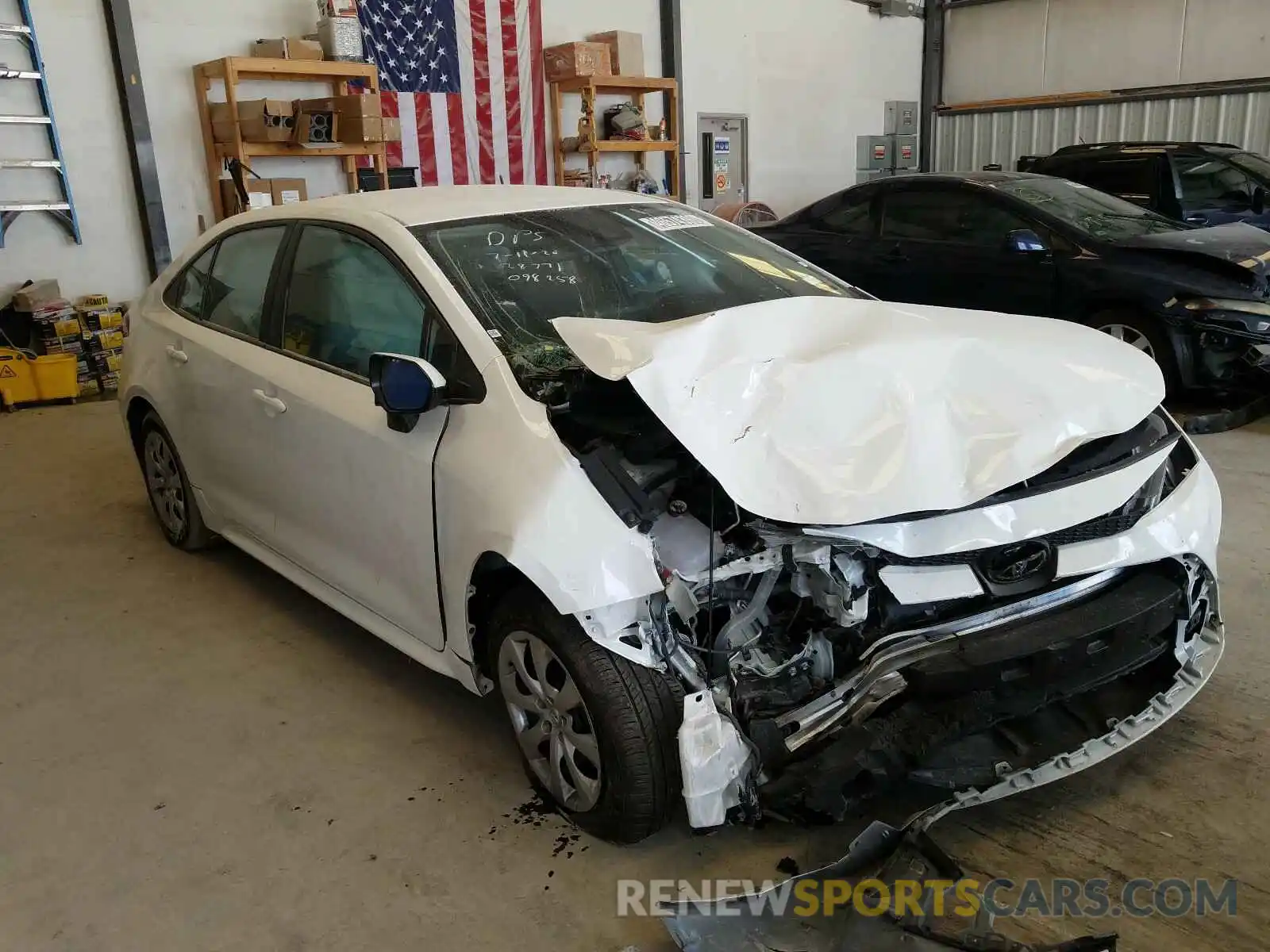 1 Photograph of a damaged car 5YFEPRAE7LP098258 TOYOTA COROLLA 2020