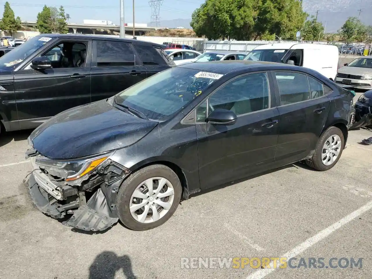 1 Photograph of a damaged car 5YFEPRAE7LP098373 TOYOTA COROLLA 2020