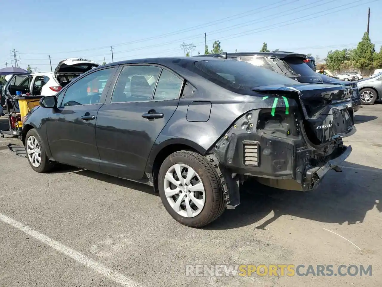 2 Photograph of a damaged car 5YFEPRAE7LP098373 TOYOTA COROLLA 2020