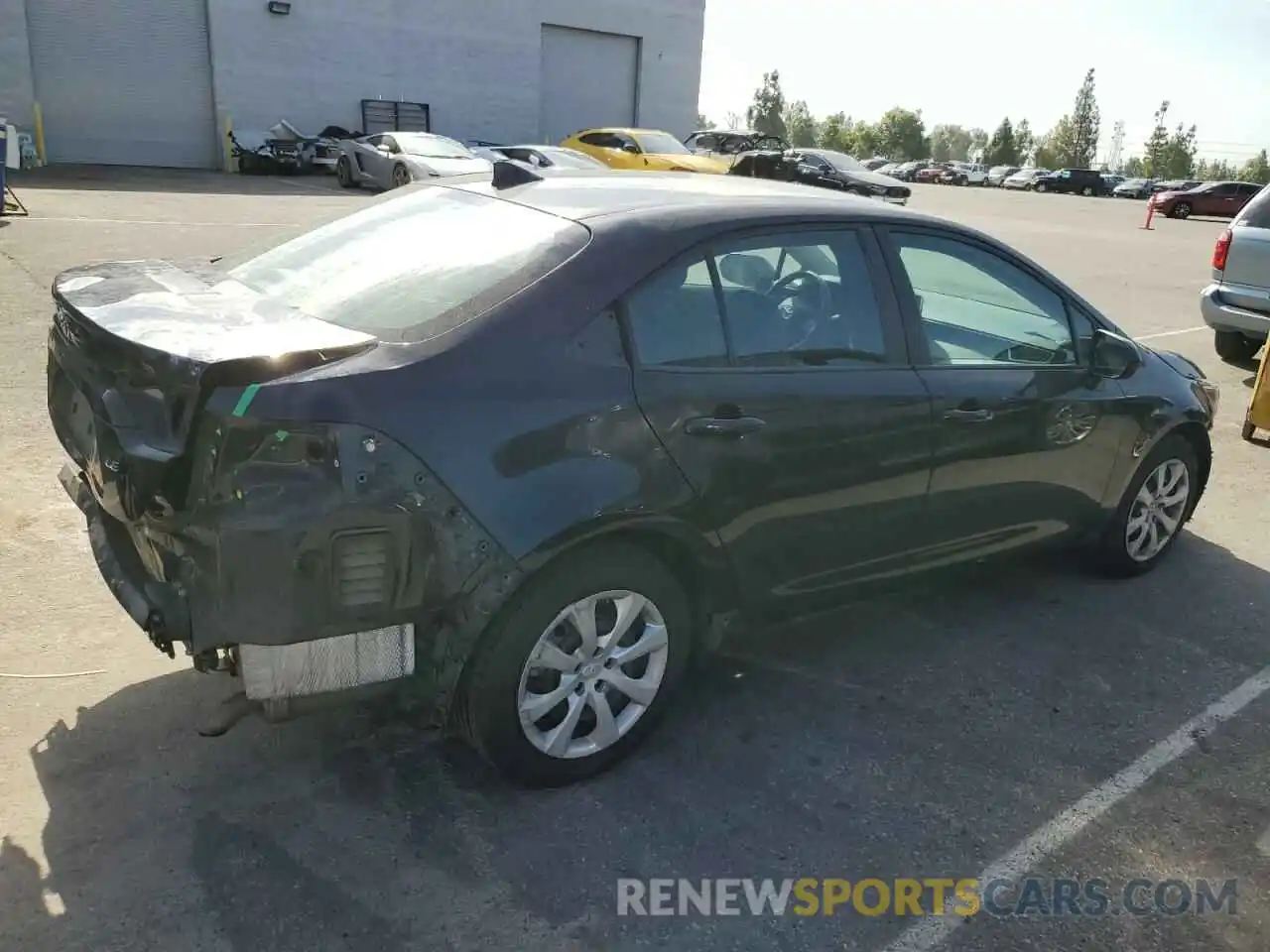 3 Photograph of a damaged car 5YFEPRAE7LP098373 TOYOTA COROLLA 2020